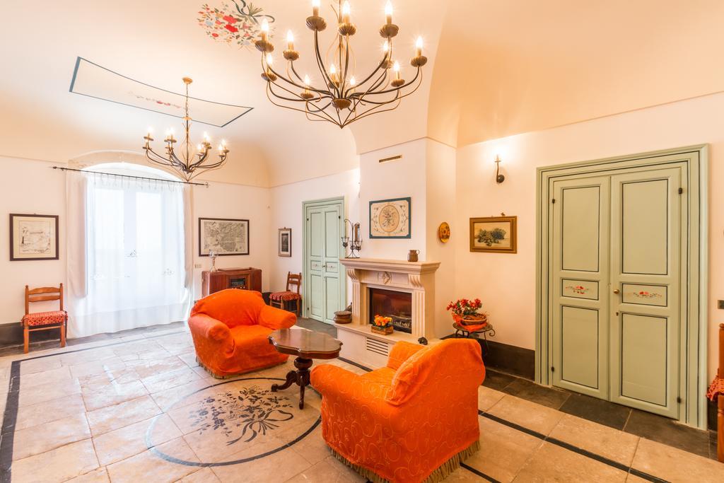 Casina Di Grotta Di Ferro Pensionat Santa Croce Camerina Exteriör bild