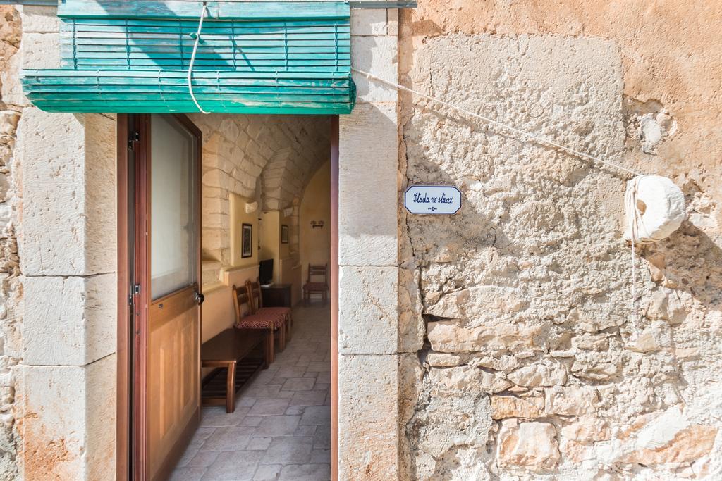 Casina Di Grotta Di Ferro Pensionat Santa Croce Camerina Exteriör bild