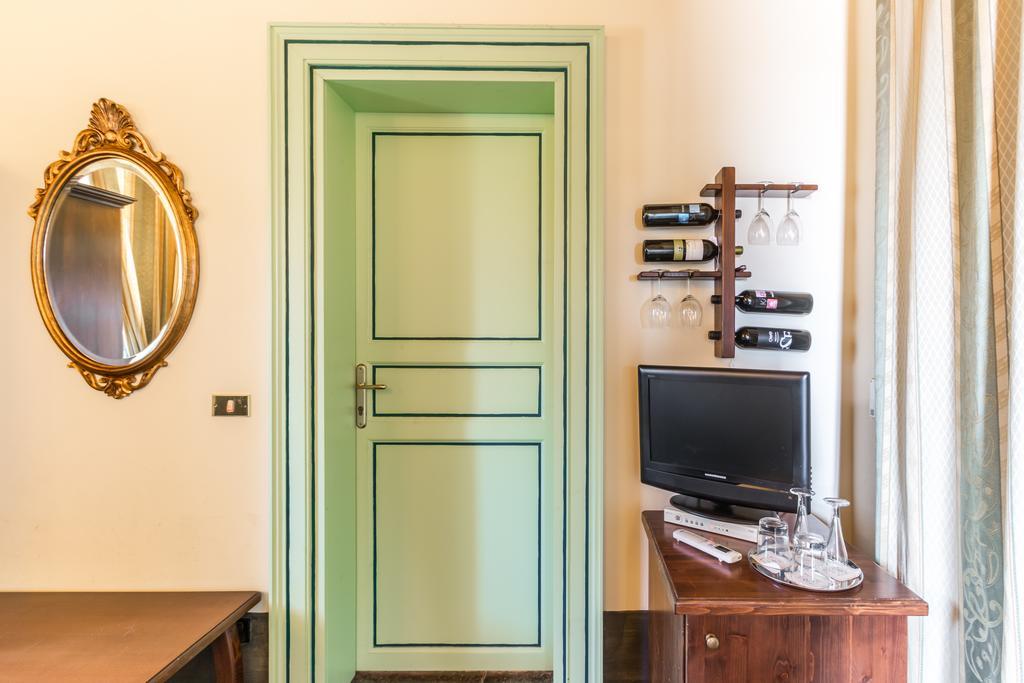 Casina Di Grotta Di Ferro Pensionat Santa Croce Camerina Exteriör bild